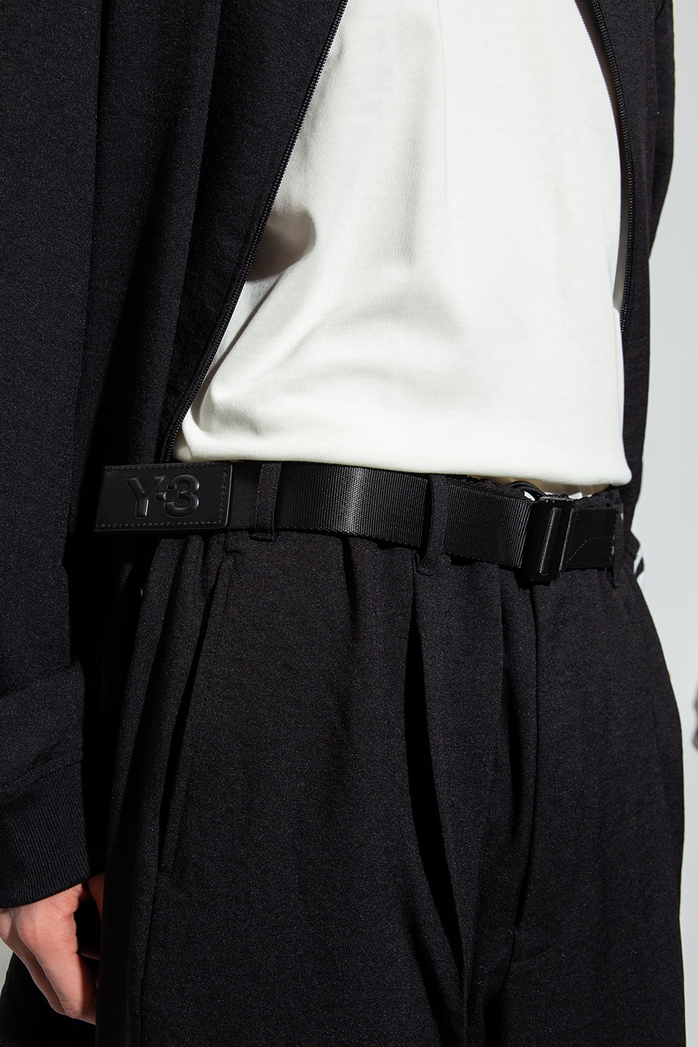 Y3 store logo belt